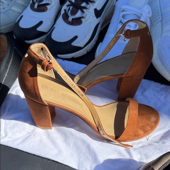 Stuart Weitzman Brown Suede Block Heels - Picture 1 of 2